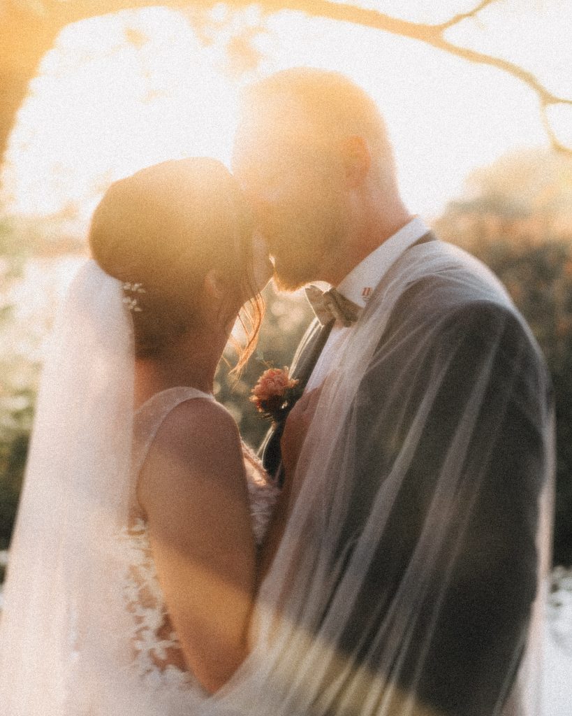 Brautpaar Fotosession - Hochzeitsfotograf chiemgau